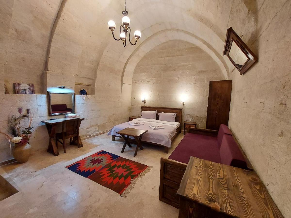 Armesos Cave Hotel Ürgüp Bagian luar foto