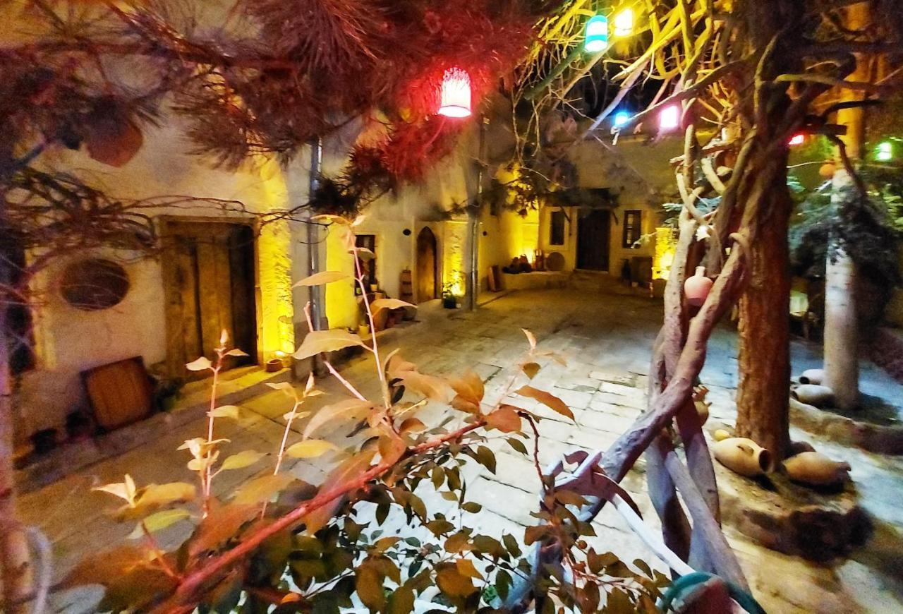 Armesos Cave Hotel Ürgüp Bagian luar foto