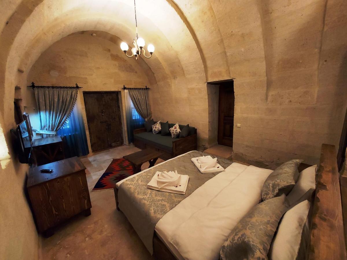 Armesos Cave Hotel Ürgüp Bagian luar foto