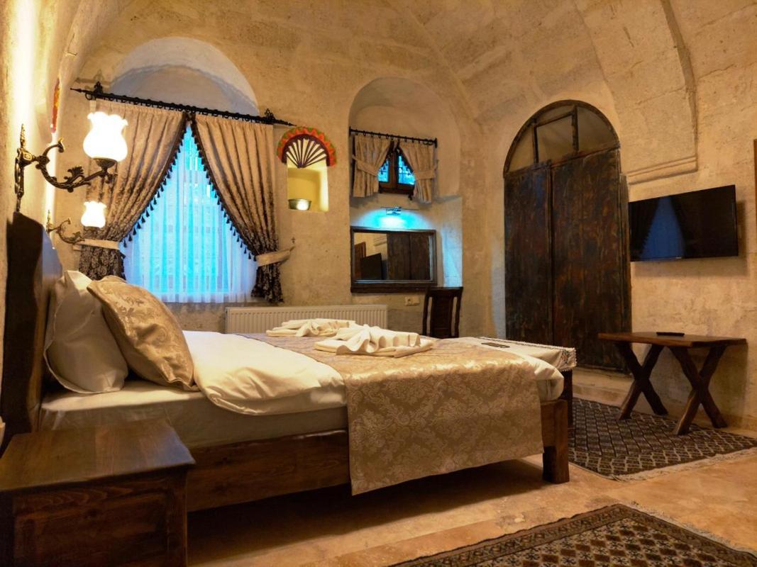 Armesos Cave Hotel Ürgüp Bagian luar foto